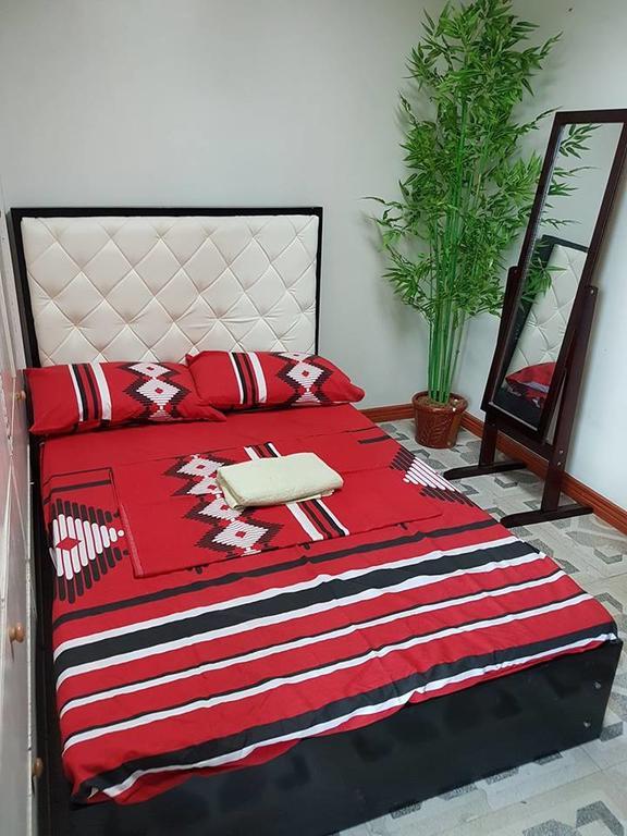 N&J Lopez Lodging House Pasay Bagian luar foto
